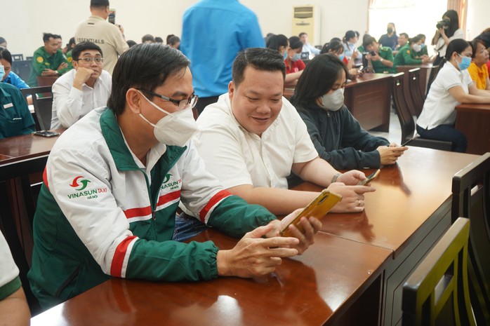 Nhiều mô hình chăm lo Tết cho công nhân độc đáo, thiết thực- Ảnh 2. Nhiều mô hình chăm lo Tết cho công nhân độc đáo, thiết thực- Ảnh 2.