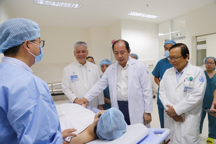 Thêm một bé gái chào đời sau khi được thông tim trong bào thai- Ảnh 2. Thêm một bé gái chào đời sau khi được thông tim trong bào thai- Ảnh 2.