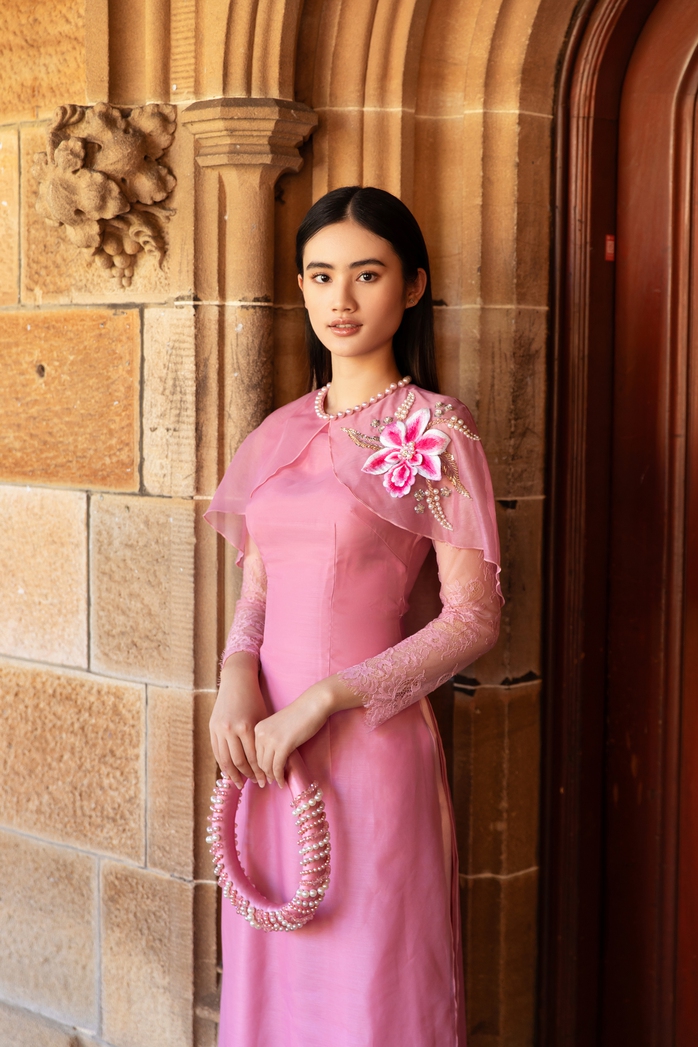 Hoa hậu Ý Nhi hiện tại ra sao?
- Ảnh 2. Hoa hậu Ý Nhi hiện tại ra sao?
- Ảnh 2.