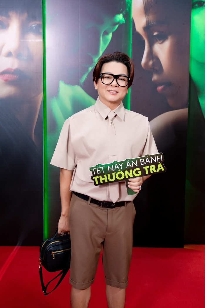 Đàm Vĩnh Hưng, Vũ Hà… chúc mừng Việt Hương, Lê Hoàng!- Ảnh 15. Đàm Vĩnh Hưng, Vũ Hà… chúc mừng Việt Hương, Lê Hoàng!- Ảnh 15.