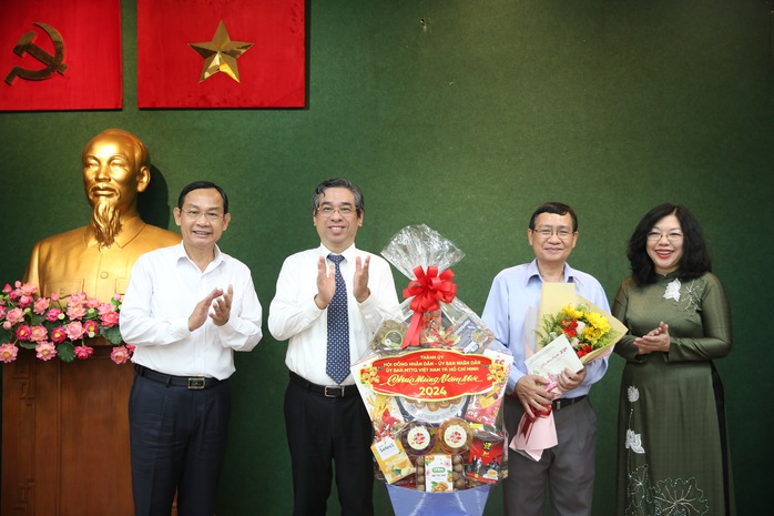 94 năm thực hành trách nhiệm cách mệnh tiên phong- Ảnh 2. 94 năm thực hành trách nhiệm cách mệnh tiên phong- Ảnh 2.