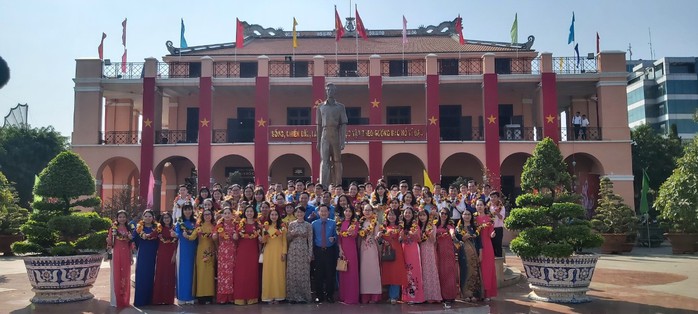 Tuyên dương 76 gương đảng viên tiêu biểu là công nhân- Ảnh 3. Tuyên dương 76 gương đảng viên tiêu biểu là công nhân- Ảnh 3.