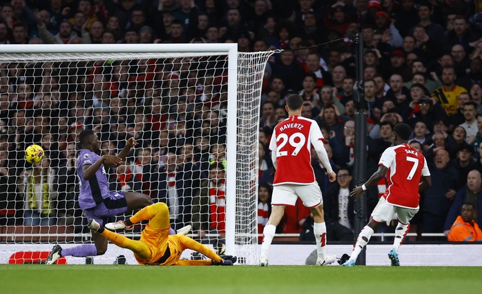 Arsenal thắng Super Sunday, dàn sao Liverpool nhận chỉ trích thậm tệ- Ảnh 2. Arsenal thắng Super Sunday, dàn sao Liverpool nhận chỉ trích thậm tệ- Ảnh 2.