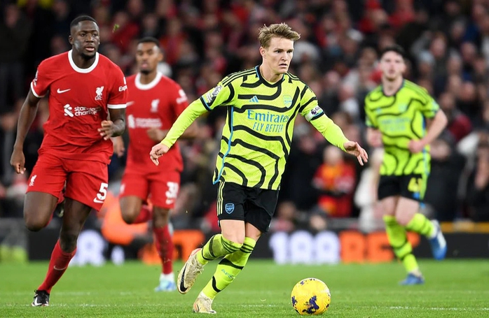 Đại chiến Arsenal - Liverpool: Quyết ngăn bước "Lữ đoàn đỏ"- Ảnh 1. Đại chiến Arsenal - Liverpool: Quyết ngăn bước "Lữ đoàn đỏ"- Ảnh 1.