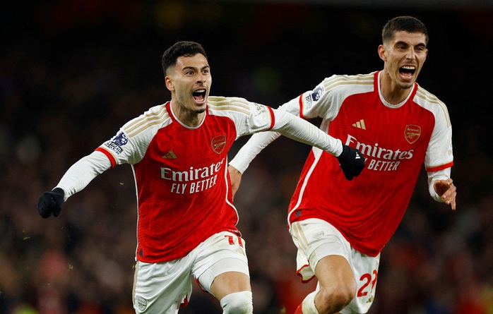 Man City đánh rơi chiến thắng không tưởng, Arsenal thắng tưng bừng ở Lisbon- Ảnh 1. Man City đánh rơi chiến thắng không tưởng, Arsenal thắng tưng bừng ở Lisbon- Ảnh 1.