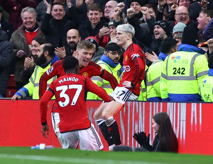 Sao trẻ Garnacho tỏa sáng, Man United vùi dập West Ham - Ảnh 5. Sao trẻ Garnacho tỏa sáng, Man United vùi dập West Ham - Ảnh 5.