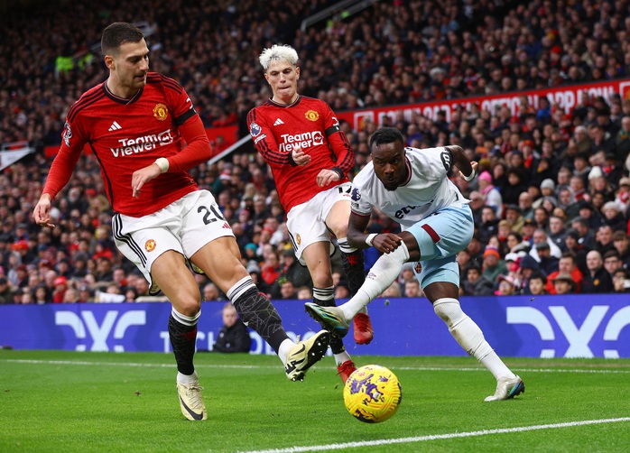 Sao trẻ Garnacho tỏa sáng, Man United vùi dập West Ham - Ảnh 1. Sao trẻ Garnacho tỏa sáng, Man United vùi dập West Ham - Ảnh 1.