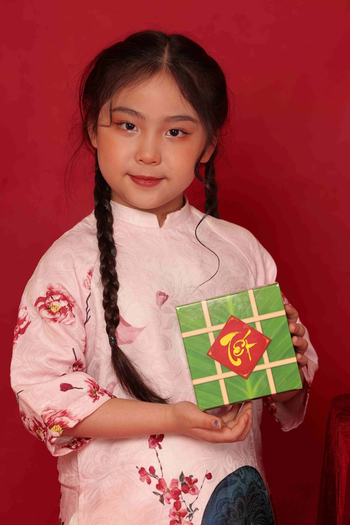 "Nàng thơ" Kim Gia Hân - mẫu nhí nổi bật của làng mẫu Việt- Ảnh 9. "Nàng thơ" Kim Gia Hân - mẫu nhí nổi bật của làng mẫu Việt- Ảnh 9.