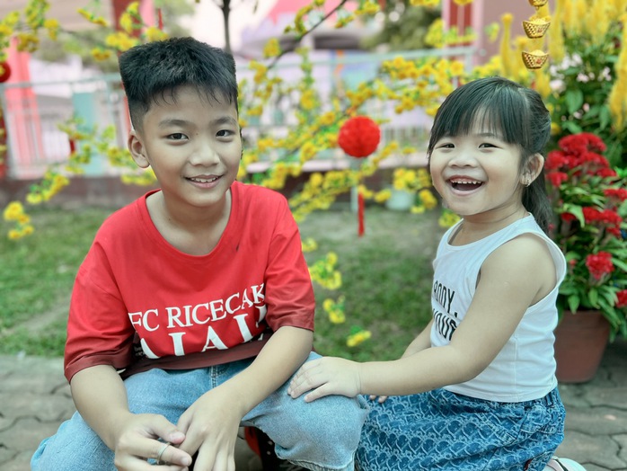 Cuộc sống của 3 con anh Minh, chị Lạnh giờ ra sao?- Ảnh 1. Cuộc sống của 3 con anh Minh, chị Lạnh giờ ra sao?- Ảnh 1.