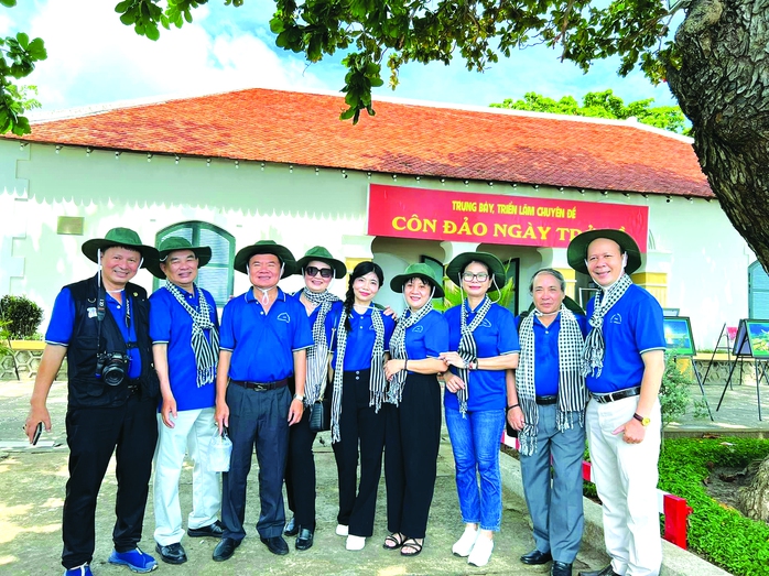 Về với sự biết ơn và tấm lòng lành- Ảnh 2. Về với sự biết ơn và tấm lòng lành- Ảnh 2.