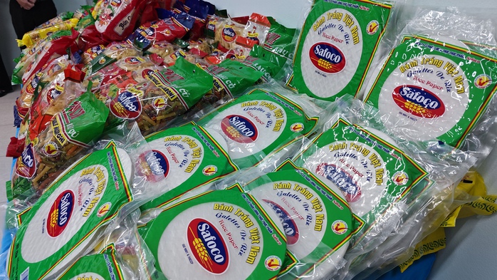 Doanh nghiệp giao hàng đến 22 giờ, siêu thị không để khách chờ tính tiền quá 5 phút- Ảnh 3. Doanh nghiệp giao hàng đến 22 giờ, siêu thị không để khách chờ tính tiền quá 5 phút- Ảnh 3.