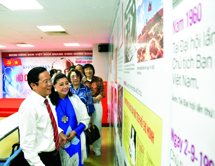 Hương sắc mới của Mai vàng- Ảnh 3. Hương sắc mới của Mai vàng- Ảnh 3.