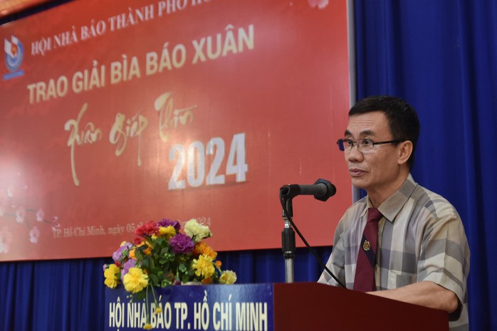 Báo Người Lao Động đoạt giải nhì Giải Bìa báo Xuân Giáp Thìn 2024- Ảnh 7.