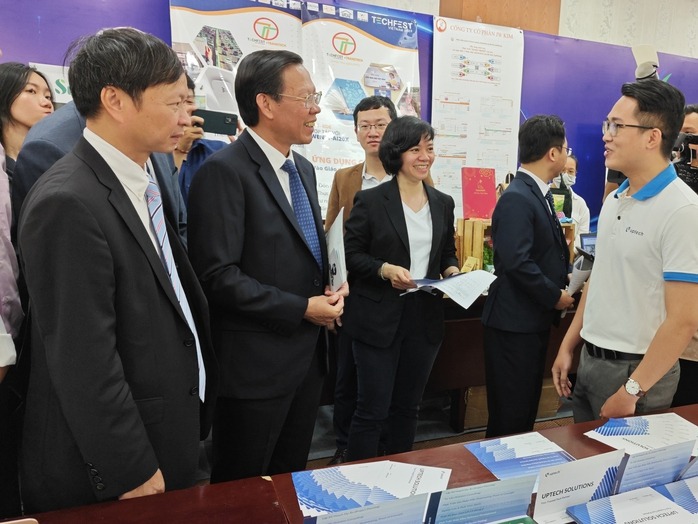 Bộ Tài chính thông tin về quy định miễn thuế tại TP HCM- Ảnh 1. Bộ Tài chính thông tin về quy định miễn thuế tại TP HCM- Ảnh 1.
