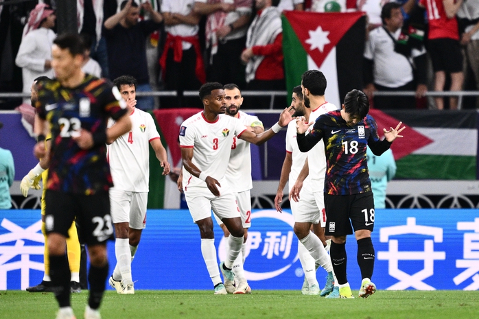 Aisan Cup 2023: Lật đổ Hàn Quốc hơn 64 bậc, Jordan làm nên lịch sử- Ảnh 2. Aisan Cup 2023: Lật đổ Hàn Quốc hơn 64 bậc, Jordan làm nên lịch sử- Ảnh 2.