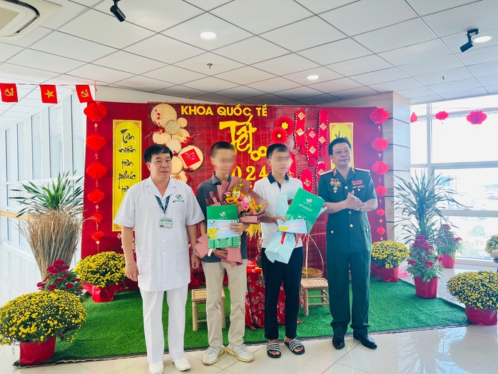 Bệnh viện Quân y 175 tự chủ ghép thận giúp bệnh nhân giảm thời gian chờ đợi- Ảnh 2.