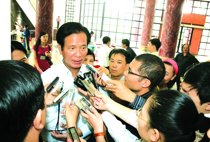 Lựa chọn giữa “2 chữ G, 2 chữ T”- Ảnh 1.