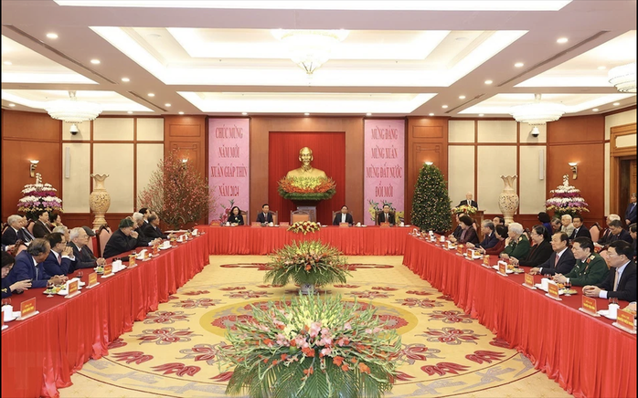 Tổng Bí thư Nguyễn Phú Trọng chúc Tết lãnh đạo, nguyên lãnh đạo Đảng, Nhà nước- Ảnh 4. Tổng Bí thư Nguyễn Phú Trọng chúc Tết lãnh đạo, nguyên lãnh đạo Đảng, Nhà nước- Ảnh 4.
