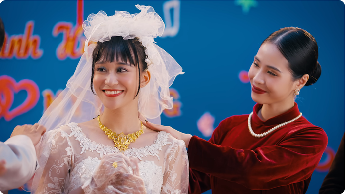 Đức Phúc thành tâm "Đi chùa cầu duyên" gặp ngay Hoa hậu Thuỳ Tiên
- Ảnh 3. Đức Phúc thành tâm "Đi chùa cầu duyên" gặp ngay Hoa hậu Thuỳ Tiên
- Ảnh 3.