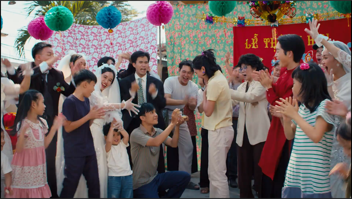 Đức Phúc thành tâm "Đi chùa cầu duyên" gặp ngay Hoa hậu Thuỳ Tiên
- Ảnh 4. Đức Phúc thành tâm "Đi chùa cầu duyên" gặp ngay Hoa hậu Thuỳ Tiên
- Ảnh 4.