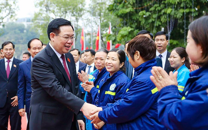 Chủ tịch Quốc hội chúc Tết Đảng bộ, chính quyền và nhân dân Hà Nội- Ảnh 13. Chủ tịch Quốc hội chúc Tết Đảng bộ, chính quyền và nhân dân Hà Nội- Ảnh 13.