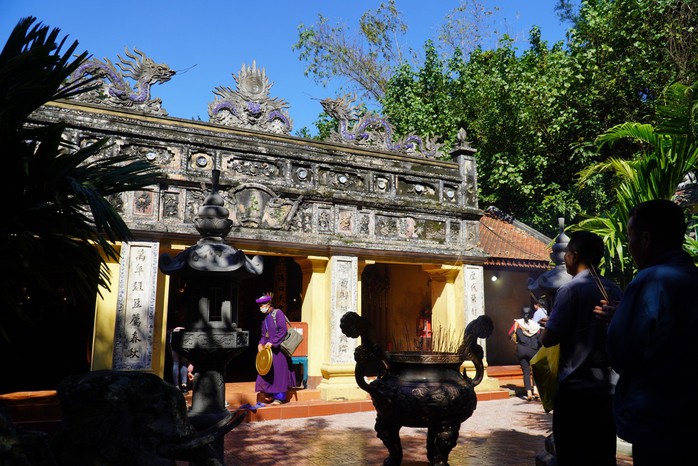 Cận cảnh đền thờ "nữ trung hào kiệt" - Quý phi Nguyễn Thị Bích Châu- Ảnh 11. Cận cảnh đền thờ "nữ trung hào kiệt" - Quý phi Nguyễn Thị Bích Châu- Ảnh 11.