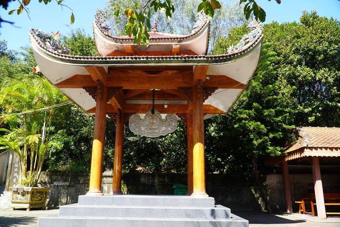 Cận cảnh đền thờ "nữ trung hào kiệt" - Quý phi Nguyễn Thị Bích Châu- Ảnh 9. Cận cảnh đền thờ "nữ trung hào kiệt" - Quý phi Nguyễn Thị Bích Châu- Ảnh 9.