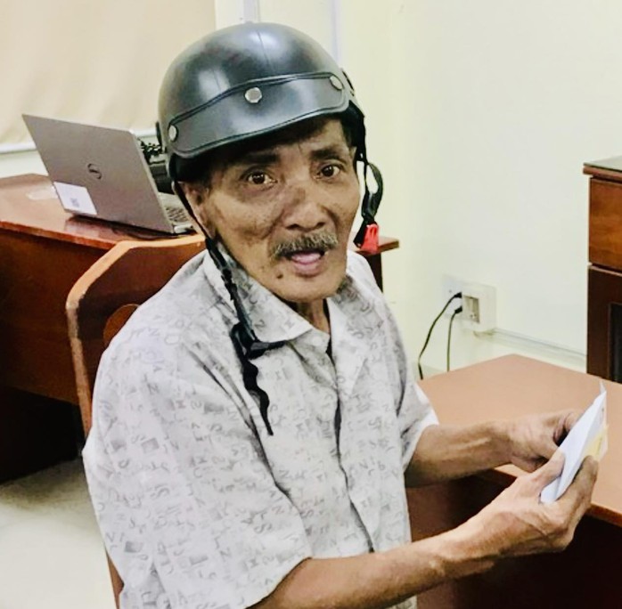 Nghệ sĩ Thương Tín: Không có chị Kim Cương là tôi khổ lắm- Ảnh 1. Nghệ sĩ Thương Tín: Không có chị Kim Cương là tôi khổ lắm- Ảnh 1.