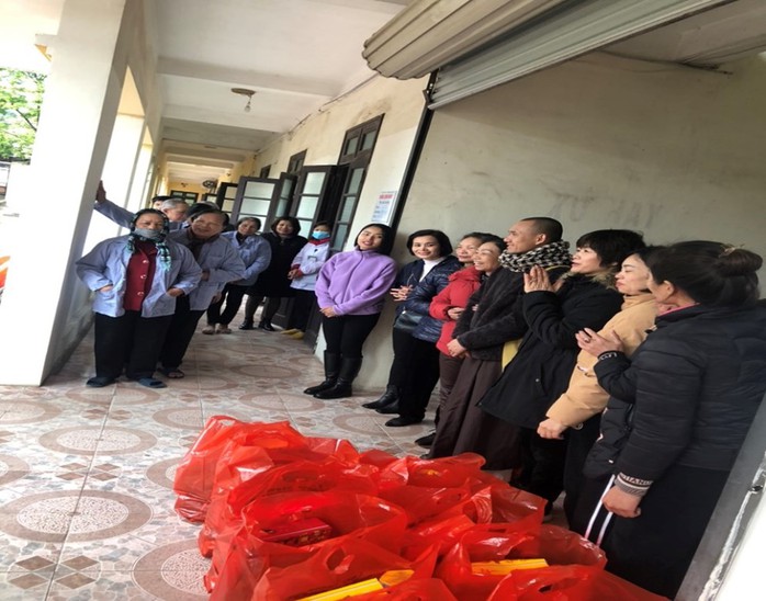 “Xuân sum vầy - Tết sẻ chia”: Tình người ở nơi đặc biệt- Ảnh 4. “Xuân sum vầy - Tết sẻ chia”: Tình người ở nơi đặc biệt- Ảnh 4.