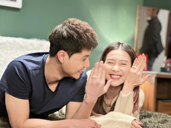 Những cô dâu mới của showbiz- Ảnh 3. Những cô dâu mới của showbiz- Ảnh 3.