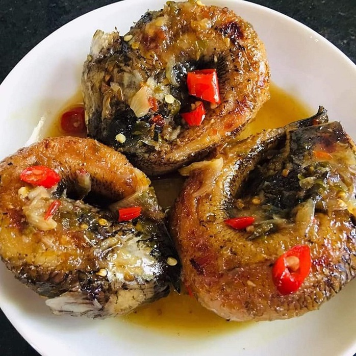 Hấp dẫn món cá lóc nướng kho rim kiểu Bình Định- Ảnh 1. Hấp dẫn món cá lóc nướng kho rim kiểu Bình Định- Ảnh 1.