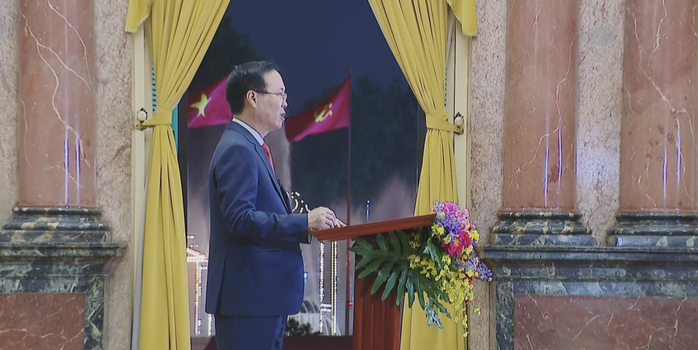 Video: Thông điệp chúc Tết Giáp Thìn 2024 của Chủ tịch nước Võ Văn Thưởng- Ảnh 2. Video: Thông điệp chúc Tết Giáp Thìn 2024 của Chủ tịch nước Võ Văn Thưởng- Ảnh 2.