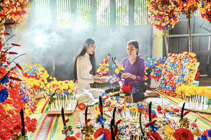 "Tết sum vầy - Xuân sẻ chia": Hoa giấy Thanh Tiên khoe sắc đón Tết- Ảnh 1. "Tết sum vầy - Xuân sẻ chia": Hoa giấy Thanh Tiên khoe sắc đón Tết- Ảnh 1.