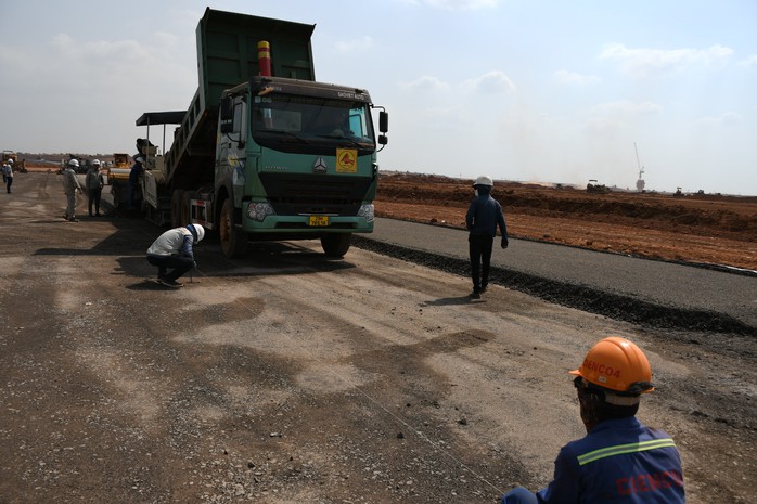 Sức xuân trên những công trình giao thông trọng điểm Đông Nam Bộ- Ảnh 14.