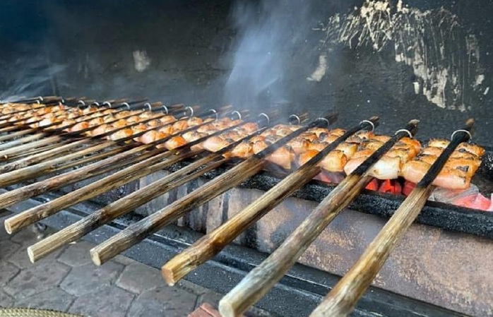 Chả tôm, món ngon nức tiếng xứ Thanh- Ảnh 2. Chả tôm, món ngon nức tiếng xứ Thanh- Ảnh 2.