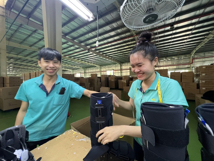 45 nhà máy ở Bình Dương sáng đèn xuyên Tết- Ảnh 1. 45 nhà máy ở Bình Dương sáng đèn xuyên Tết- Ảnh 1.