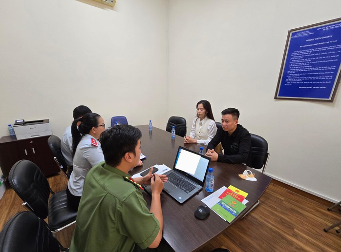 Nam Em bị xử phạt 37,5 triệu đồng- Ảnh 2. Nam Em bị xử phạt 37,5 triệu đồng- Ảnh 2.