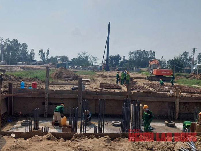 Cao tốc Châu Đốc – Cần Thơ – Sóc Trăng đang Cao tốc Châu Đốc – Cần Thơ – Sóc Trăng đang