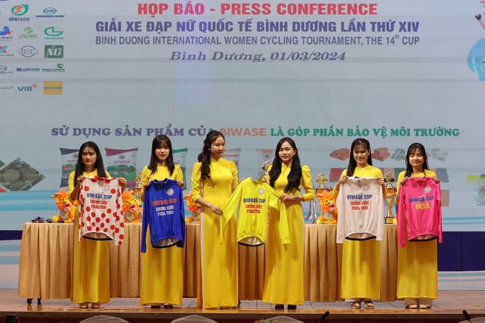 Nguyễn Thị Thật vắng mặt tại Giải Xe đạp nữ quốc tế Bình Dương - Cúp Biwase 2024- Ảnh 2. Nguyễn Thị Thật vắng mặt tại Giải Xe đạp nữ quốc tế Bình Dương - Cúp Biwase 2024- Ảnh 2.