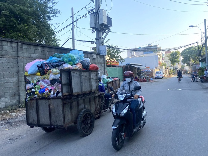 TP HCM chưa thể lập tức chuyển đổi công nghệ xử lý rác- Ảnh 3. TP HCM chưa thể lập tức chuyển đổi công nghệ xử lý rác- Ảnh 3.