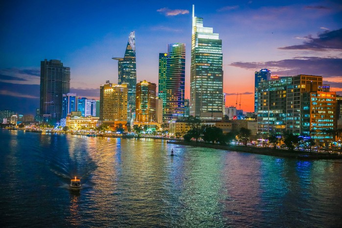 TP HCM trở thành một thành phố thông minh, hiện đại, văn minh, nghĩa tình là mong ước của chính quyền và người dân thành phố Ảnh: HOÀNG TRIỀU TP HCM trở thành một thành phố thông minh, hiện đại, văn minh, nghĩa tình là mong ước của chính quyền và người dân thành phố Ảnh: HOÀNG TRIỀU