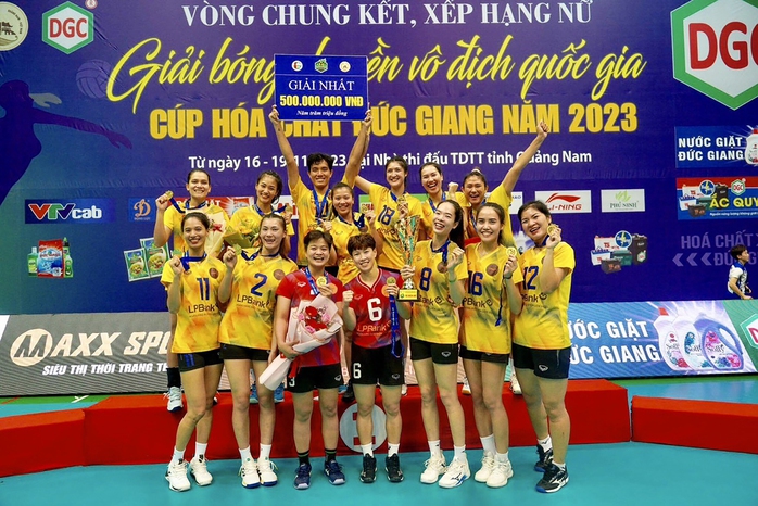 Khốc liệt bóng chuyền quốc gia- Ảnh 1.