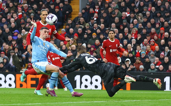 Liverpool chia điểm nghẹt thở với Man City, Arsenal hưởng lợi lớn- Ảnh 7. Liverpool chia điểm nghẹt thở với Man City, Arsenal hưởng lợi lớn- Ảnh 7.
