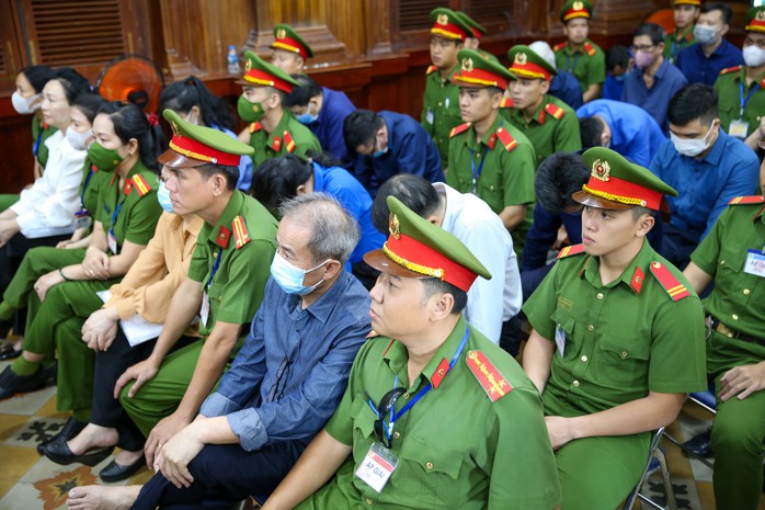 Vụ án Vạn Thịnh Phát: Bất nhất lời khai giữa nhiều bị cáo- Ảnh 1. Vụ án Vạn Thịnh Phát: Bất nhất lời khai giữa nhiều bị cáo- Ảnh 1.