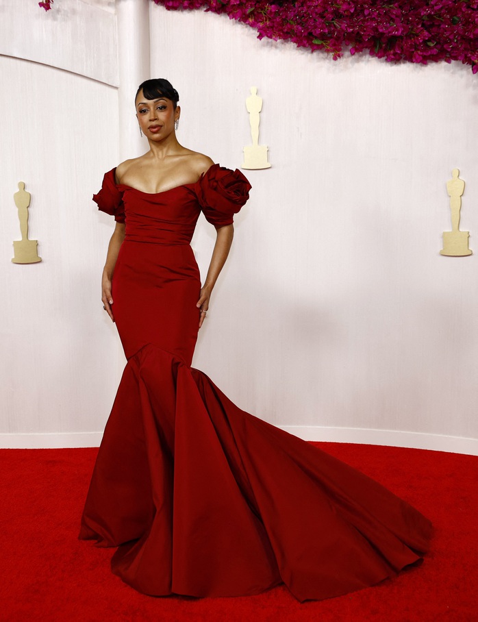 Minh tinh ngã ngửa tại Oscar 2024- Ảnh 4. Minh tinh ngã ngửa tại Oscar 2024- Ảnh 4.