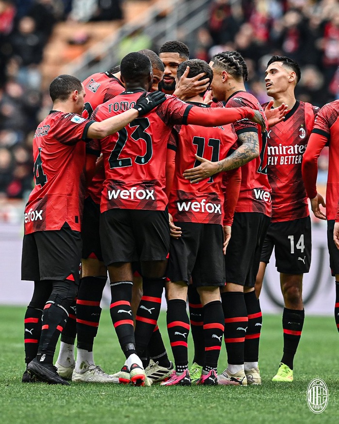 Vòng 28 Serie A: Inter vững ngôi đầu, Milan chiếm ngôi nhì từ Juventus- Ảnh 1. Vòng 28 Serie A: Inter vững ngôi đầu, Milan chiếm ngôi nhì từ Juventus- Ảnh 1.