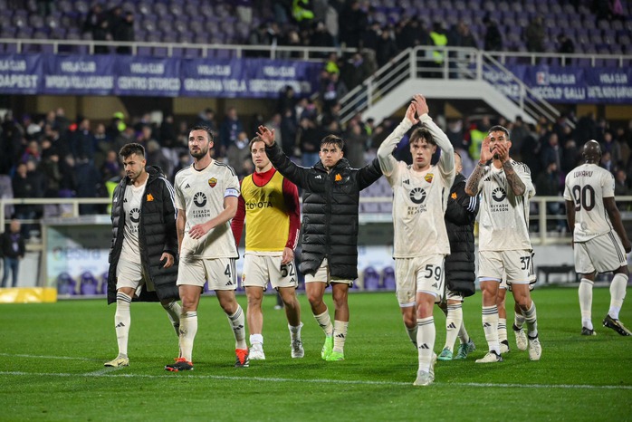 Vòng 28 Serie A: Inter vững ngôi đầu, Milan chiếm ngôi nhì từ Juventus- Ảnh 5. Vòng 28 Serie A: Inter vững ngôi đầu, Milan chiếm ngôi nhì từ Juventus- Ảnh 5.