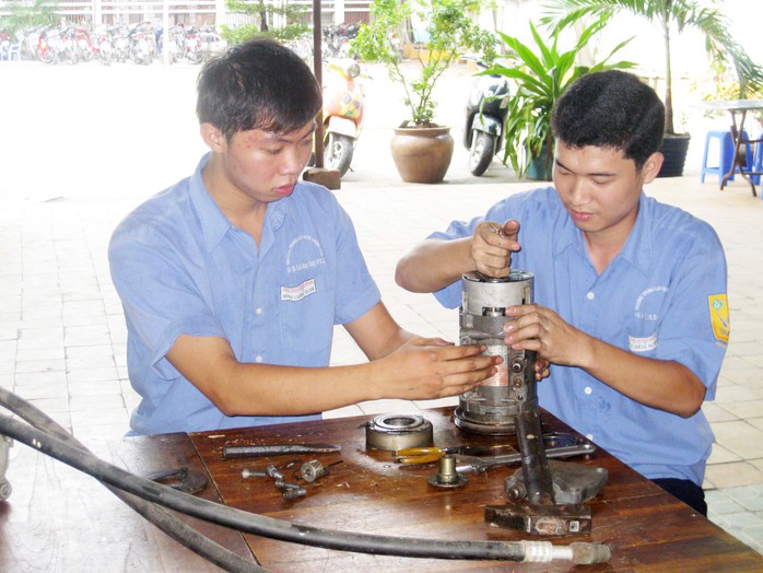 Người lao động được hỗ trợ học nghề khi hưởng trợ cấp thất nghiệp Người lao động được hỗ trợ học nghề khi hưởng trợ cấp thất nghiệp
