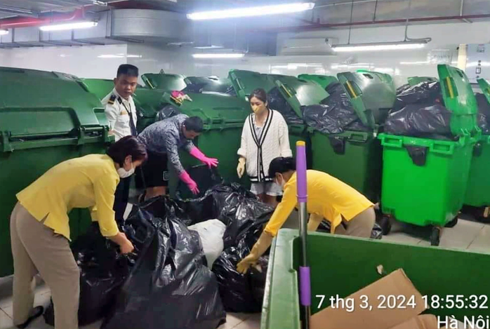 Vợ để kim cương trong bọc giấy, chồng tưởng rác mang đi vứt- Ảnh 1. Vợ để kim cương trong bọc giấy, chồng tưởng rác mang đi vứt- Ảnh 1.