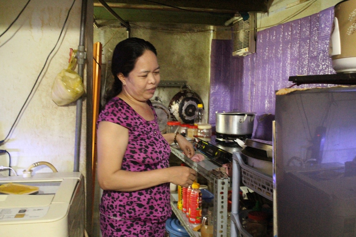 Cơ hội nào cho lao động nữ lớn tuổi mất việc?- Ảnh 1. Cơ hội nào cho lao động nữ lớn tuổi mất việc?- Ảnh 1.